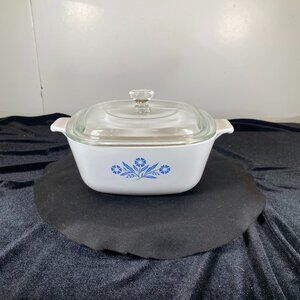 Blue Cornflower, Corning Ware, 1.5 Quart Casserole Dish with lid, Good Vintage C